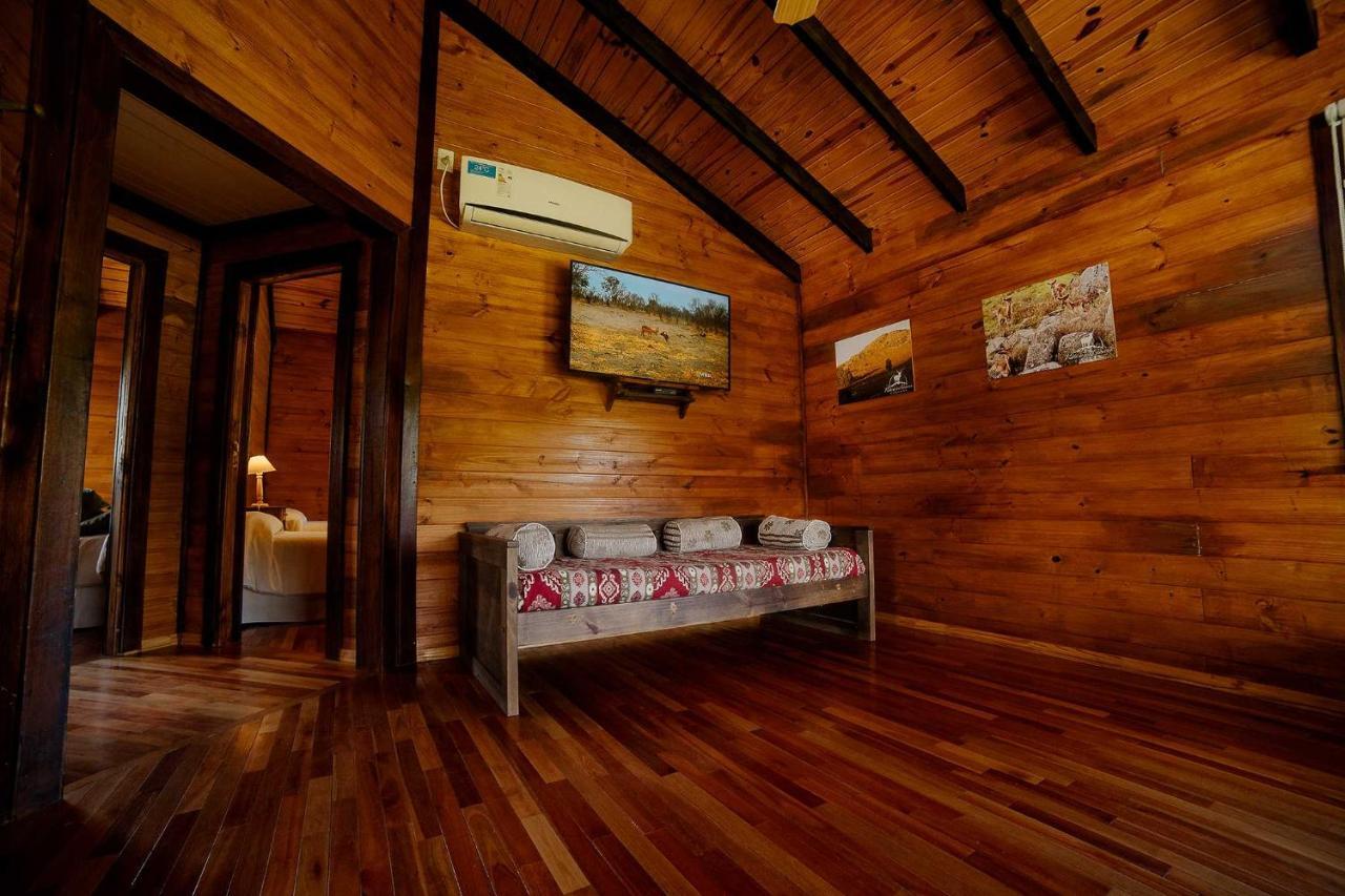 Cabanas Valle De Los Ciervos Tandil Exterior foto